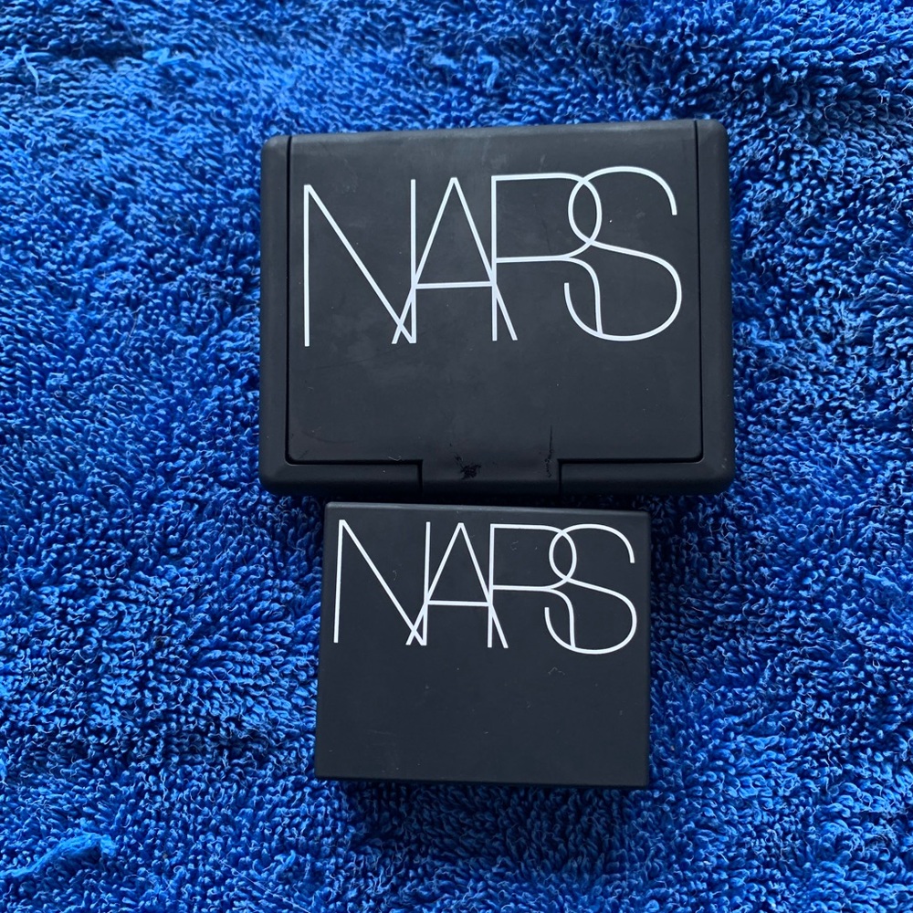 Nars blushes